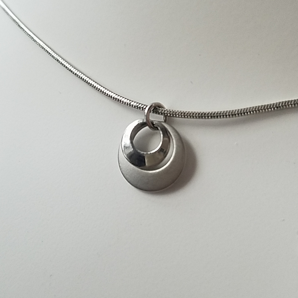 Lia Sophia silvertone simple circle necklace